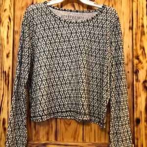 Women’s B&W Aeropostale Long Sleeve Size L
